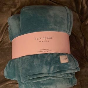 Kate spade queen blanket
